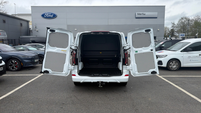 Ford Transit Custom 320 L1 Diesel Fwd 2.0 EcoBlue 170ps H1 Double Cab Van Sport Auto - Image 3